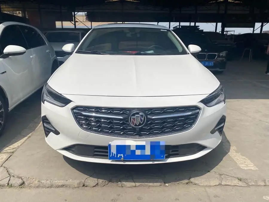 بيوك ريجال 2021 552T النخبة