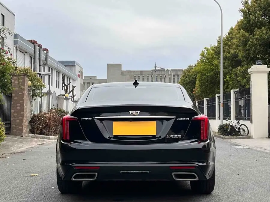 Cadillac CT5 2022 28T Luxury (Standard Edition)