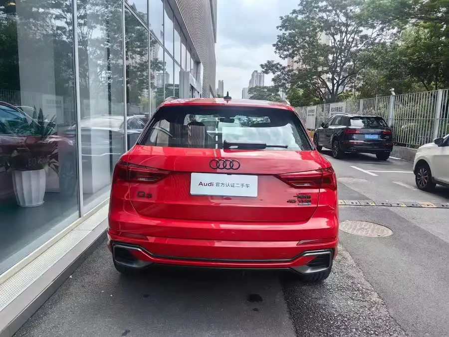 Audi Q3 2024 45 TFSI quattro Sporty Style