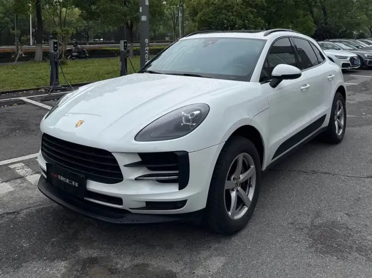 2020 Macan Macan 2.0T