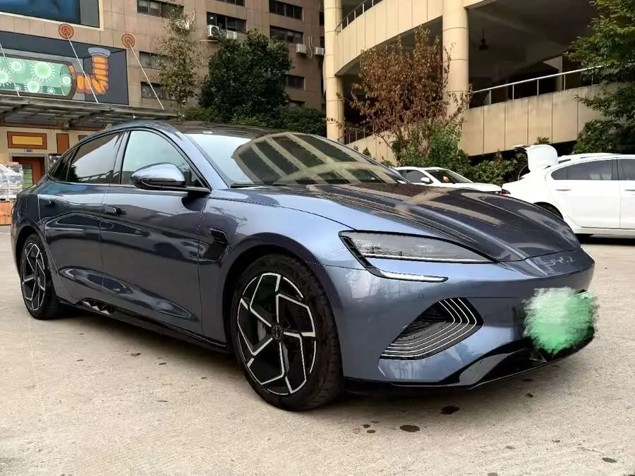 ختم 2023 إصدار البطل 700 كم نسخة الأداء