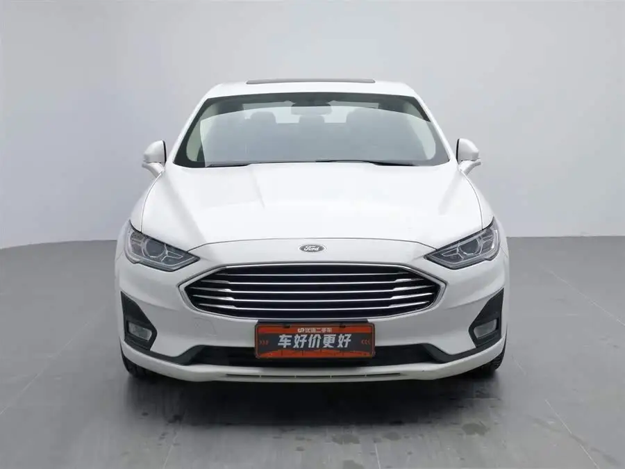 2020 فورد مونديو إكو بوست 200 تريند