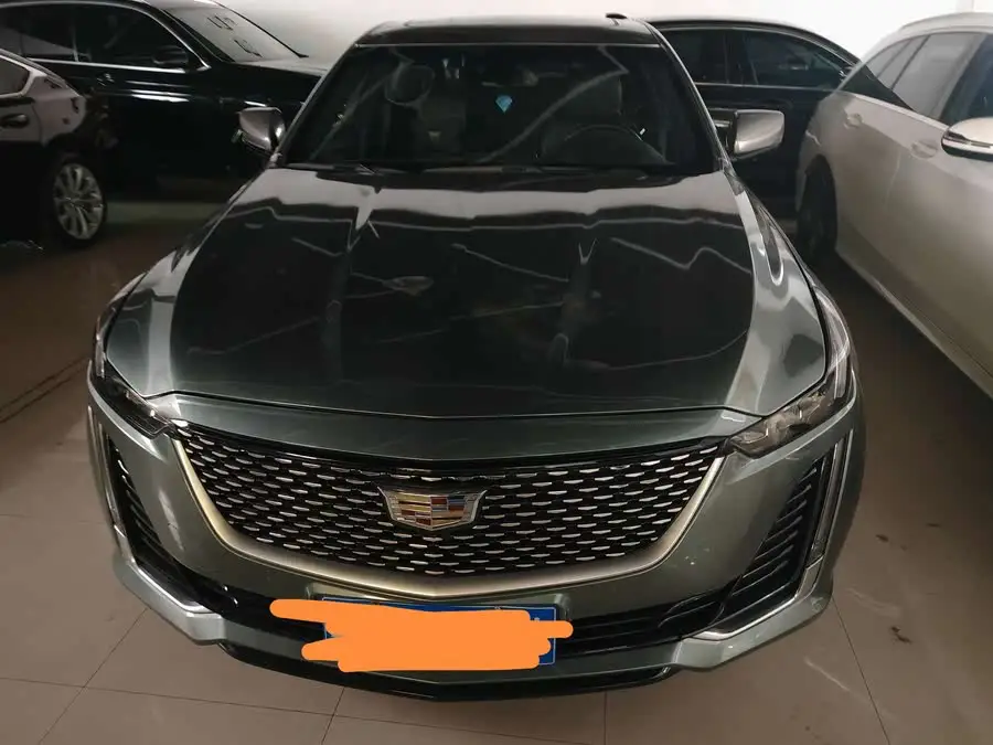 كاديلاك CT5 2022 28T فئة الرفاهية