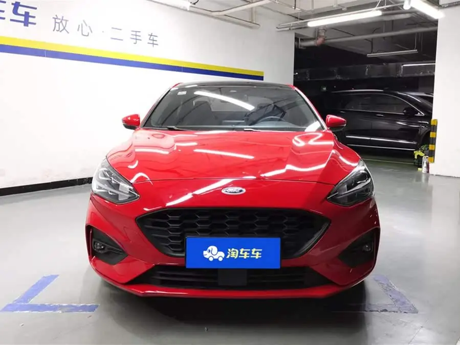 فورد فوكس 2020 سيدان إيكوبوست 180 أوتوماتيكي ST لاين