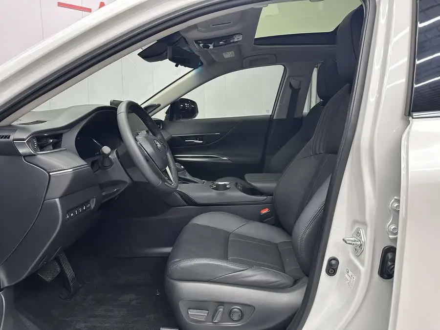 2022 هارير بنظام الدفع الرباعي ثنائي المحرك 2.5 لتر CVT