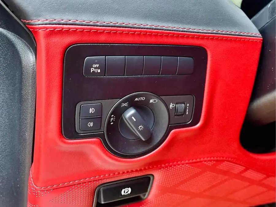 Vito 2020 2.0T Business Edition 7-seater