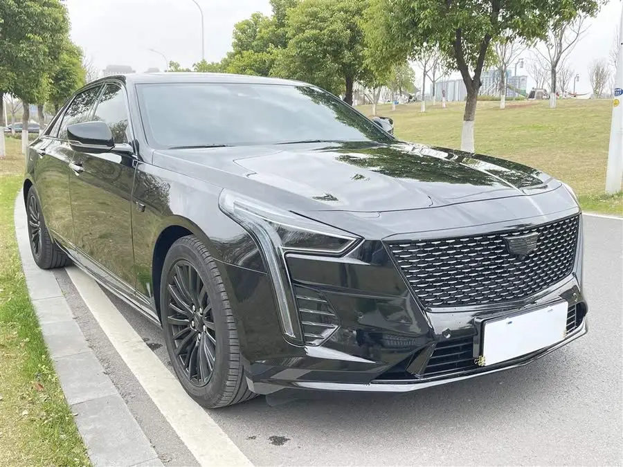 كاديلاك CT6 2022 28T الفاخرة