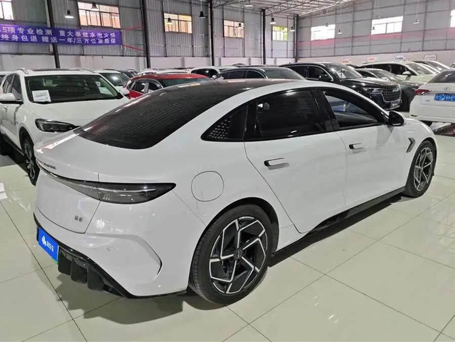 سياجون 2022 موديل 700 كم النسخة ذات الدفع الخلفي طويل المدى