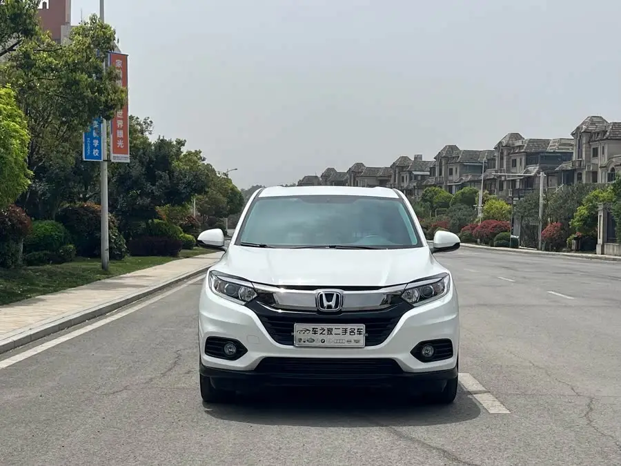 هوندا HR-V 2020 220 توربو CVT النسخة النخبوية