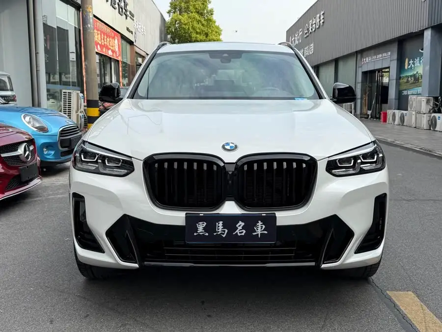 BMW X3 2023 xDrive30i Leading M Night Package
