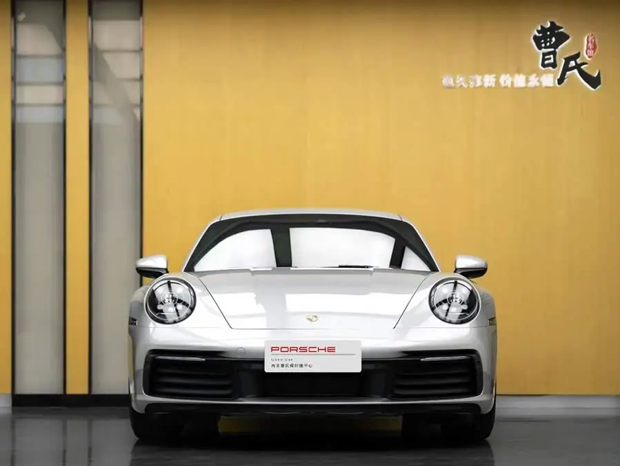 بورشه 911 2023 كاريرا 3.0T