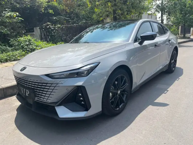 Changan UNI-V 2022 1.5T Sport Edition