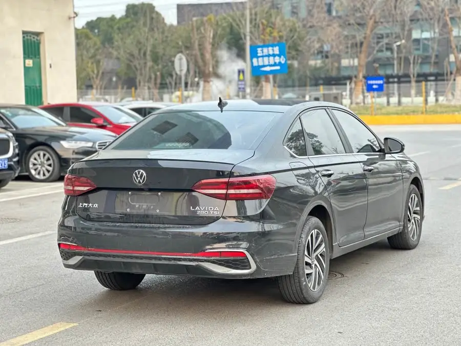 Lavida 2023 Model 280TSI DSG Starry Full Version