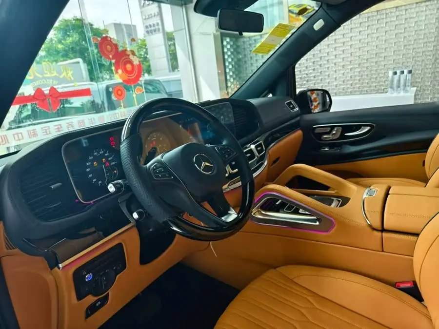 Vito 2023 2.0T Business Edition 7-Seater