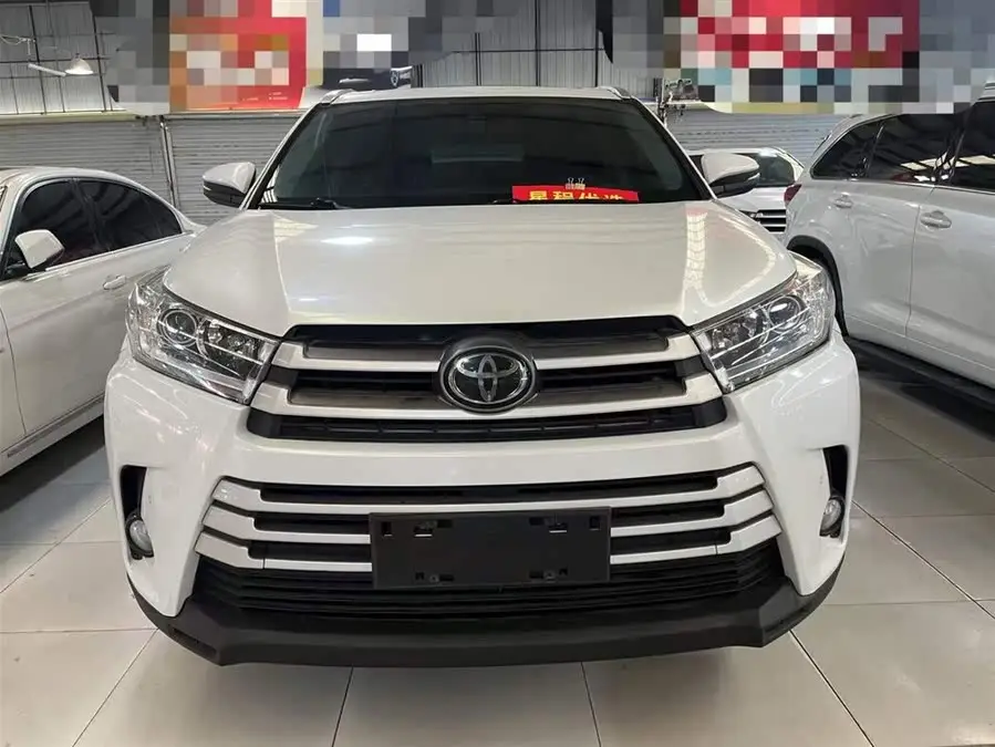 2021 هايلاندر 2.0T دفع رباعي فئة فاخرة 7 مقاعد