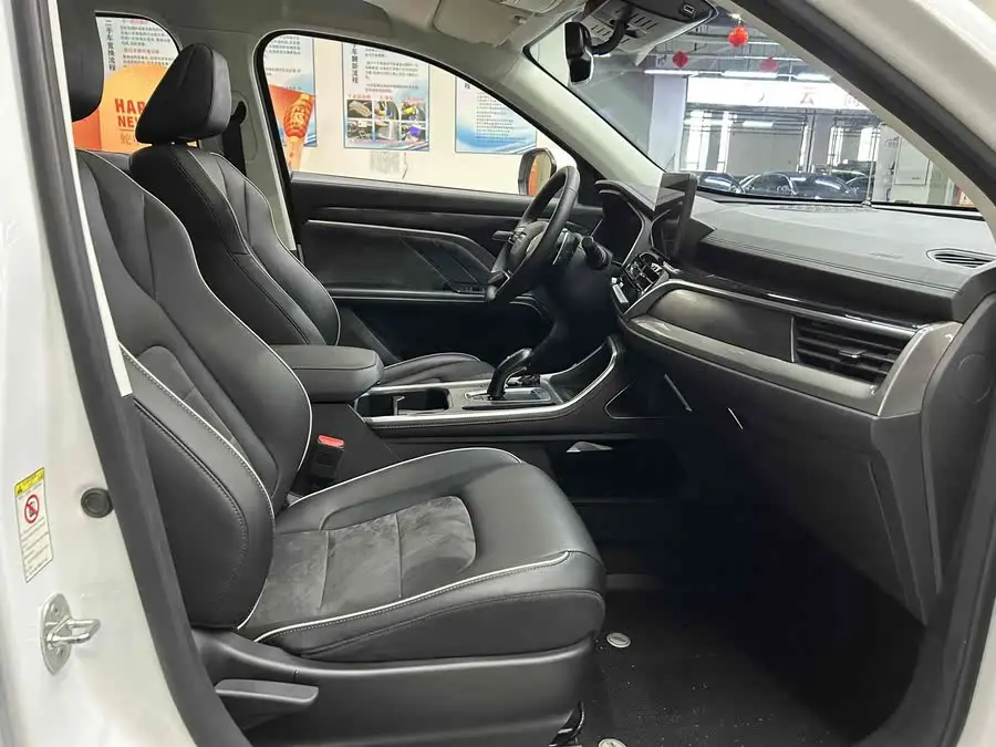 هافال H6 2021 إصدار الاتجاه الوطني 1.5T أوتوماتيكي بطل النسخة