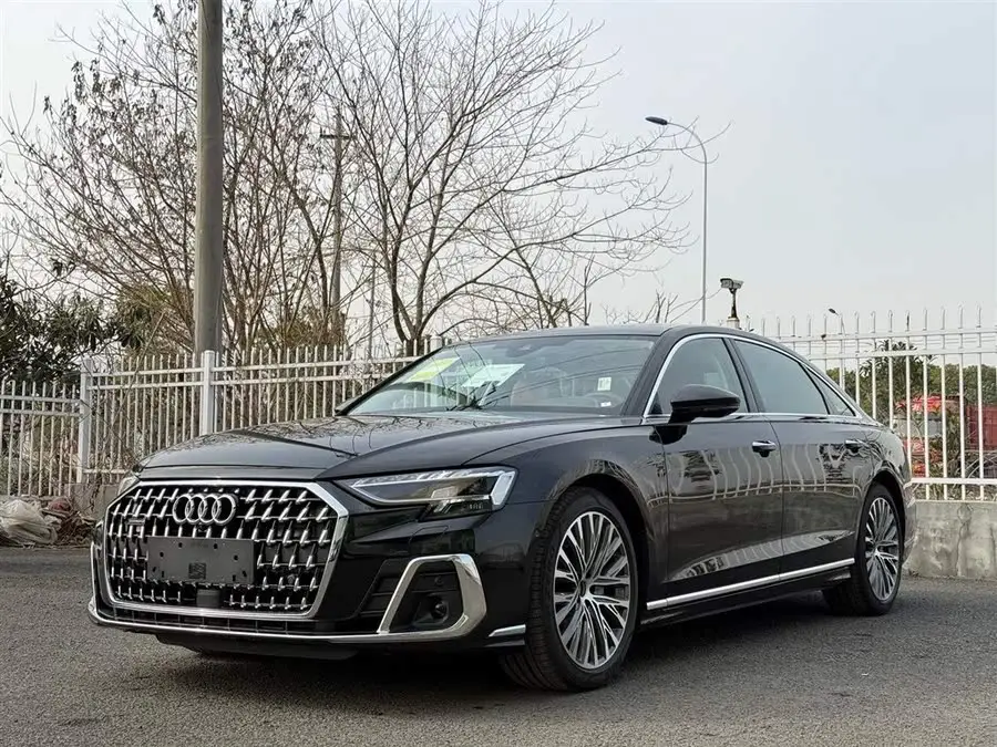 أودي A8 2025 A8L 50 TFSI quattro النسخة المميزة