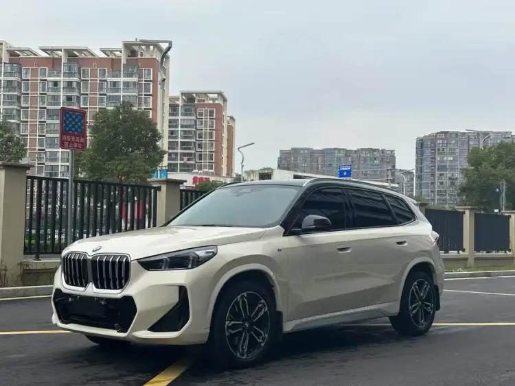BMW X1 2023 xDrive25Li M Sport Package