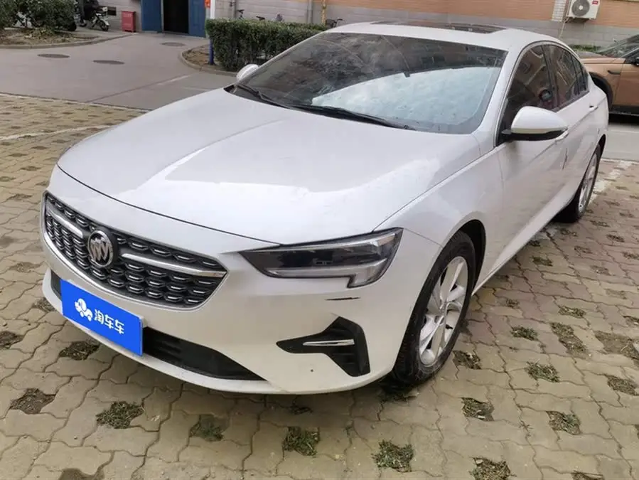 بيوك ريجال 2023 552T الإصدار الذكي