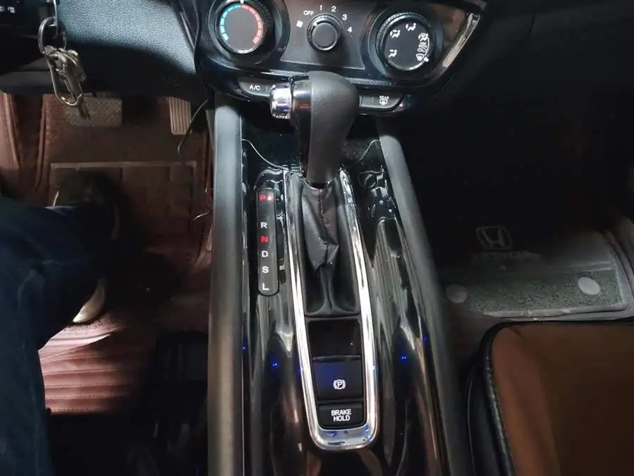 هوندا فيزل 2020 1.5 لتر CVT الإصدار الرائد