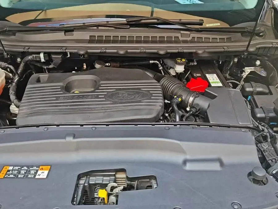 فورد إيدج 2021 بلس إيكوبوست 245 دفع رباعي بريستيج 7 مقاعد