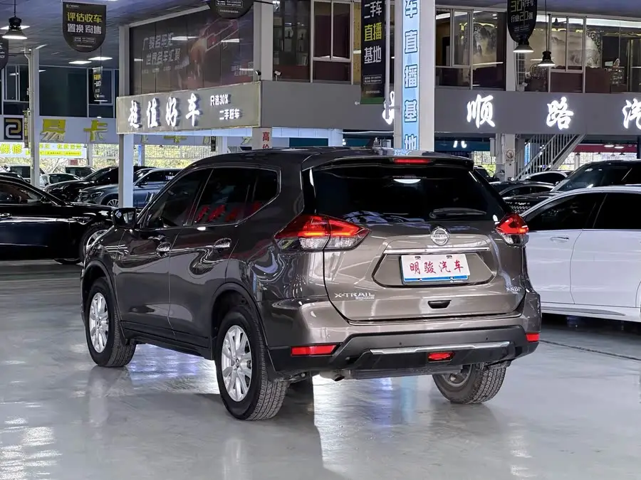 X-Trail 2022 2.0L Two-Wheel Drive Intelligent Comfort Version