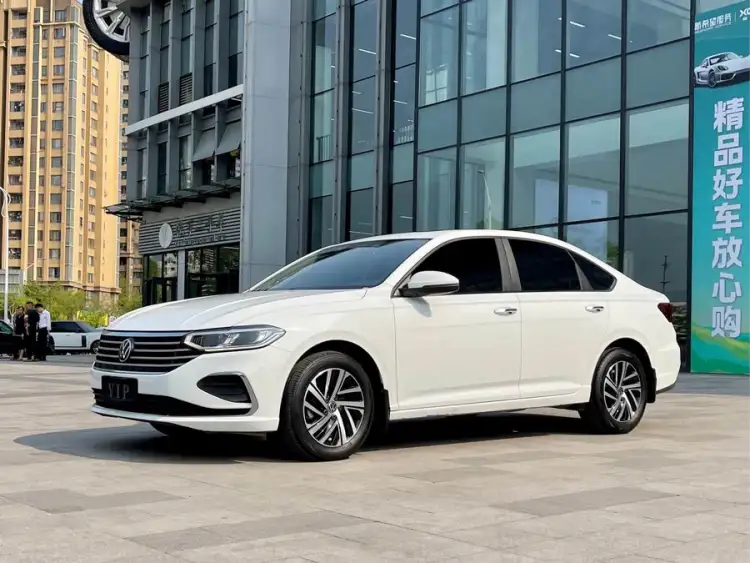 Lavida 2023 1.5L Automatic Full Version