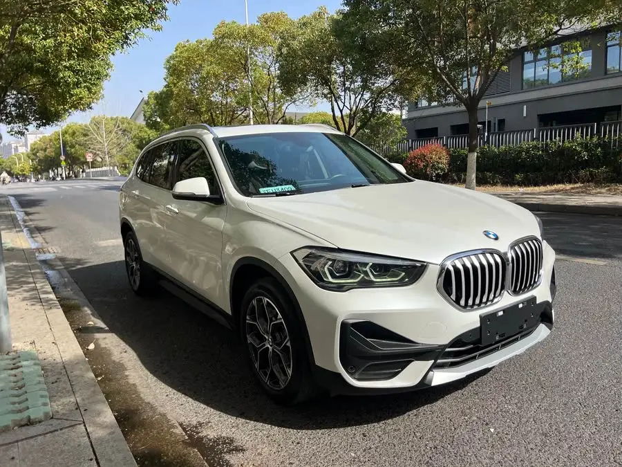 BMW X1 2022 sDrive25Li Leading Edition