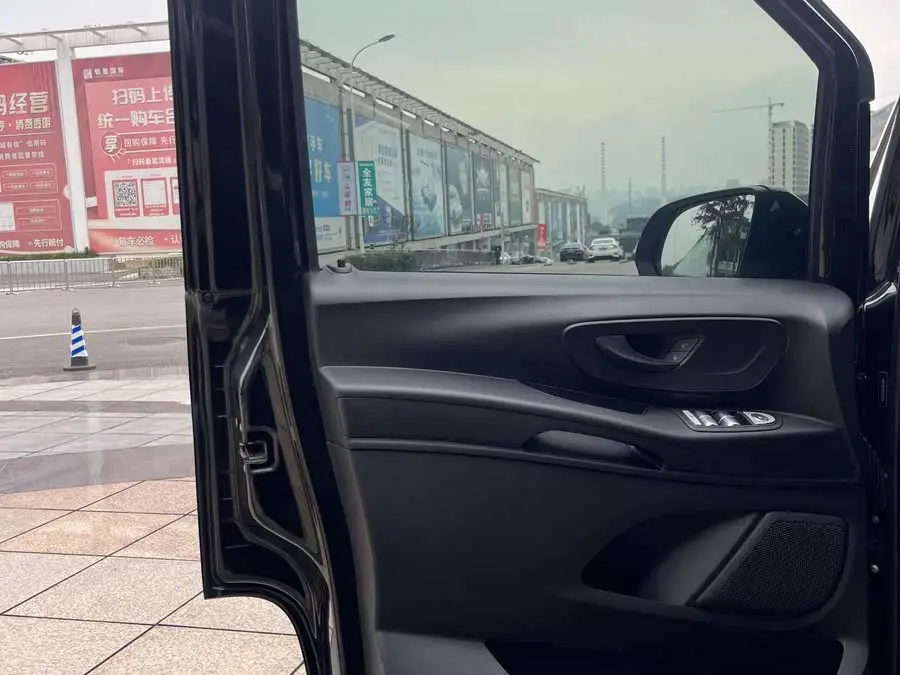 فيتو 2021 2.0T الإصدار النخبوي 7 مقاعد