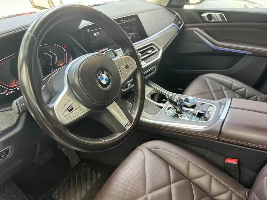 BMW X5 2022 xDrive 30Li M Sport Package