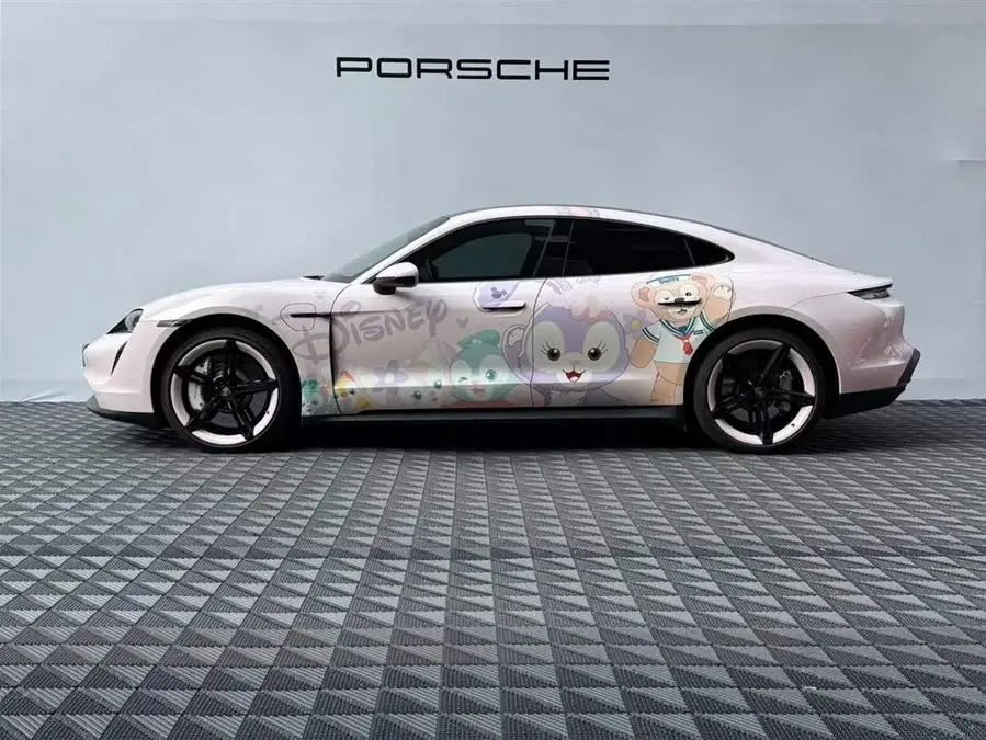 Taycan 2022 Model Facelift