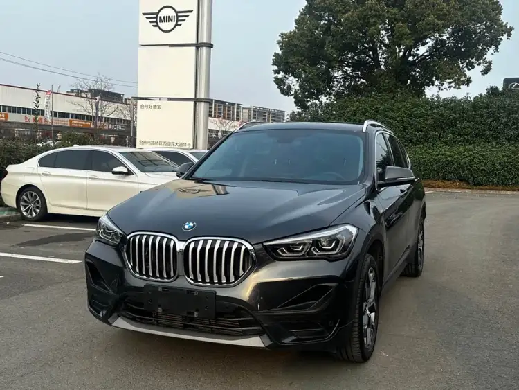 BMW X1 2022 sDrive25Li Leading Model