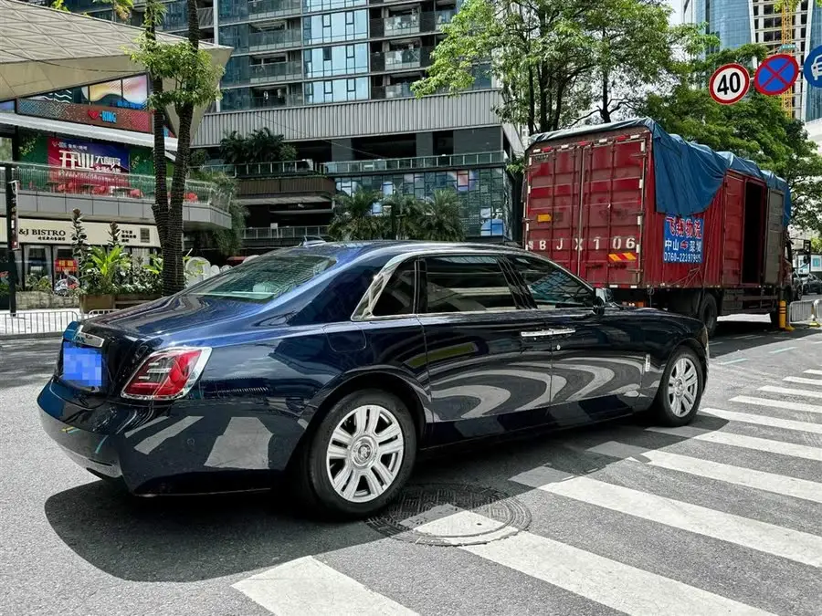 غوست 2021 6.7T النسخة ذات قاعدة العجلات الطويلة