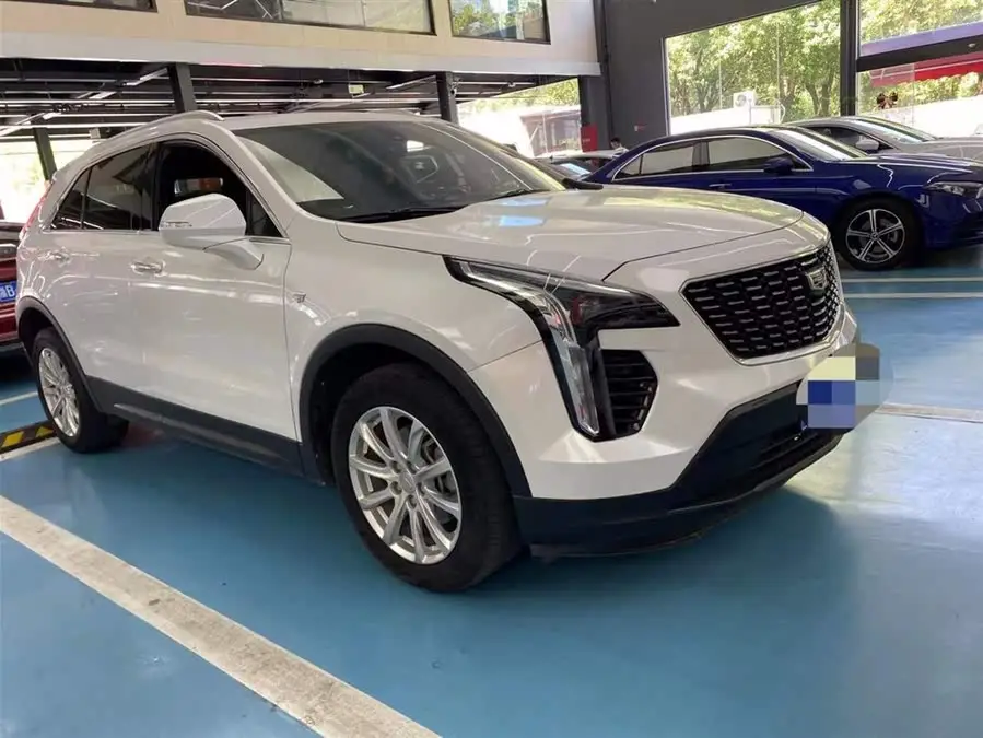كاديلاك XT4 2021 28T دفع ثنائي تقني
