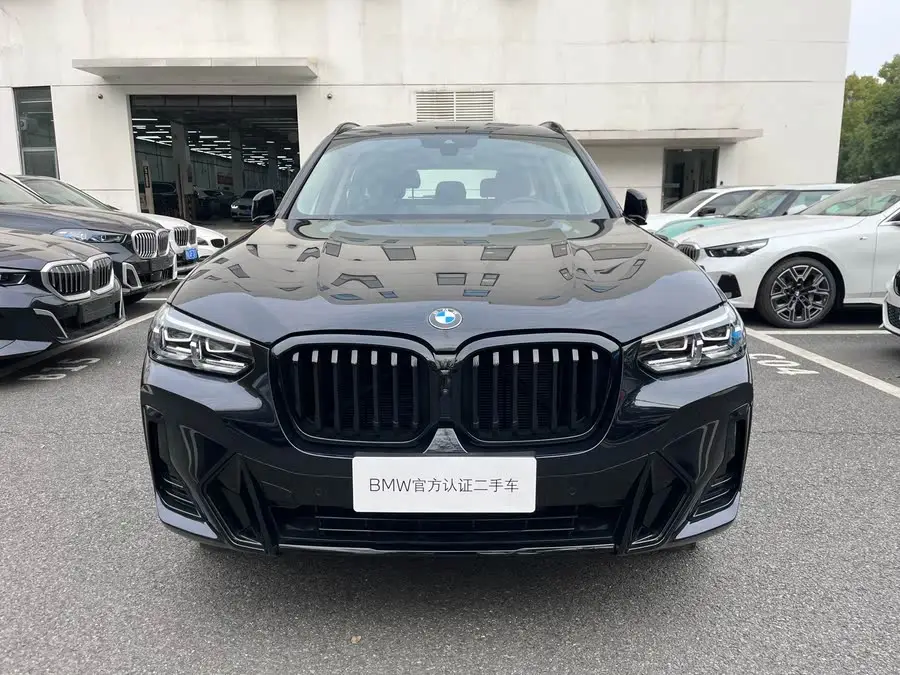 BMW X3 2023 xDrive30i Leading M Night Package