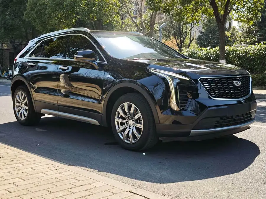 Cadillac XT4 2020 28T FWD Premium