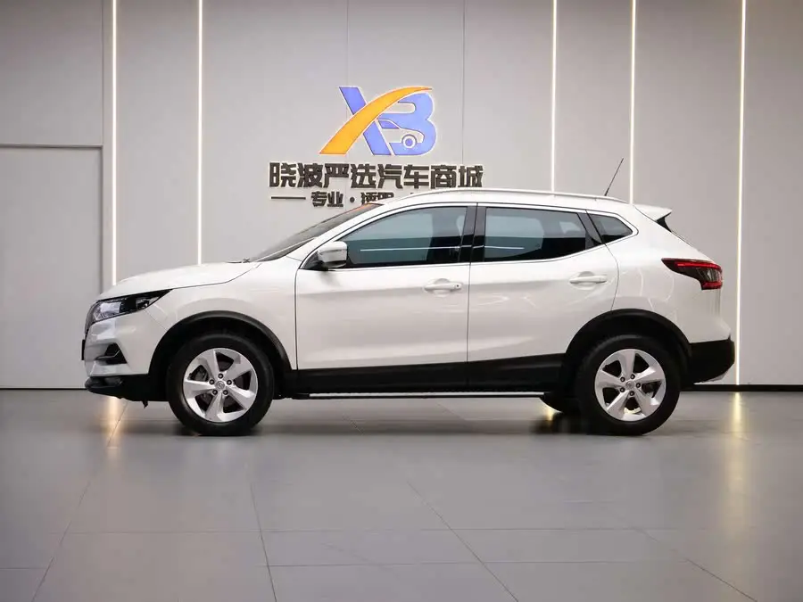 2021 نيسان قشقاي 2.0 لتر CVT إصدار ذكي