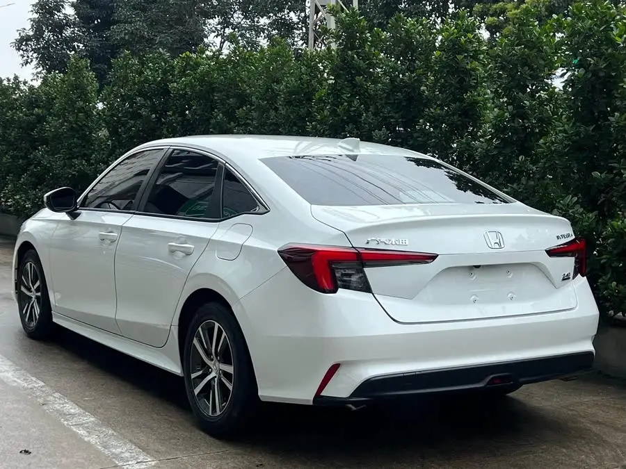 موديل 2023 من شنج 240TURBO CVT النسخة الرائدة