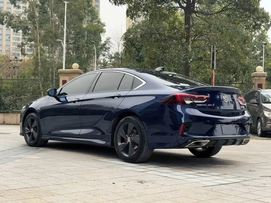 2020 بويك ريجال GS 28T النخبة