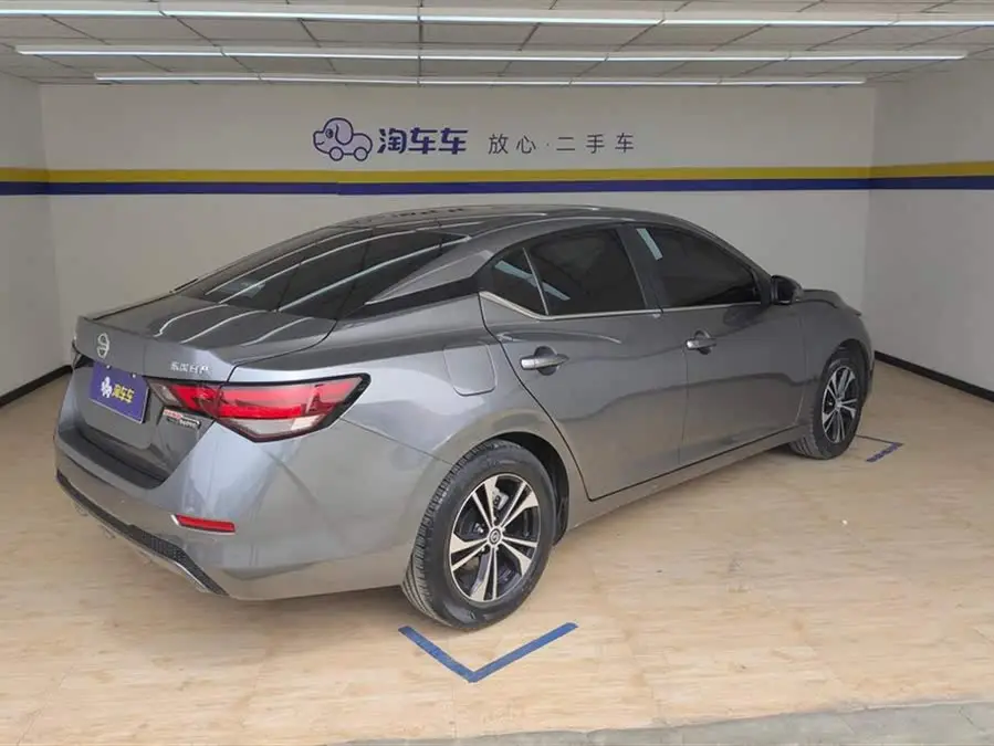 سلفي 2022 1.6L XL CVT نسخة الاستمتاع