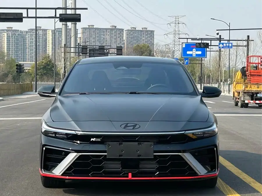 2023 هيونداي إيلانتر 240TGDi DCT N لاين LUX