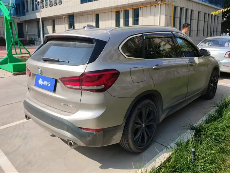 BMW X1 2021 sDrive20Li Fashion Edition