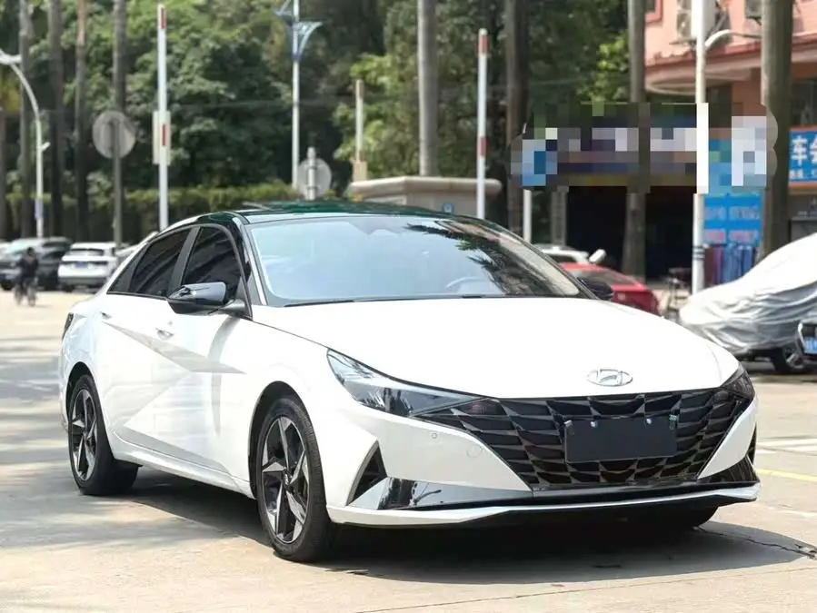 إيلانتر 2022 1.5 لتر CVT لكس النسخة المميزة