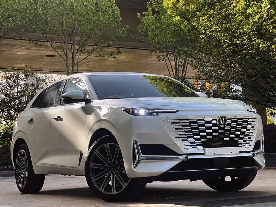 شانجان UNI-K 2021 2.0T الفئة المميزة