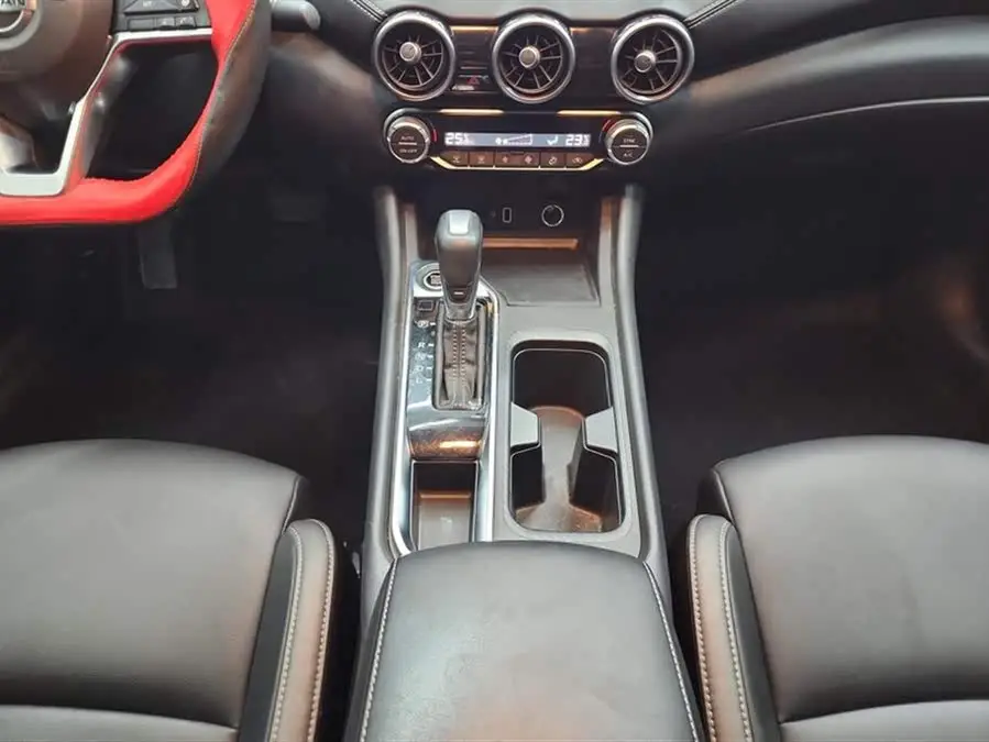 2021 نيسان سيلفي 1.6 لتر XL CVT إصدار الاستمتاع