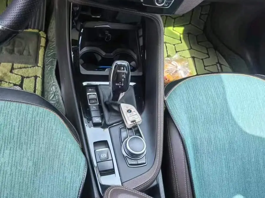 BMW X1 2021 xDrive25Li Luxury Edition