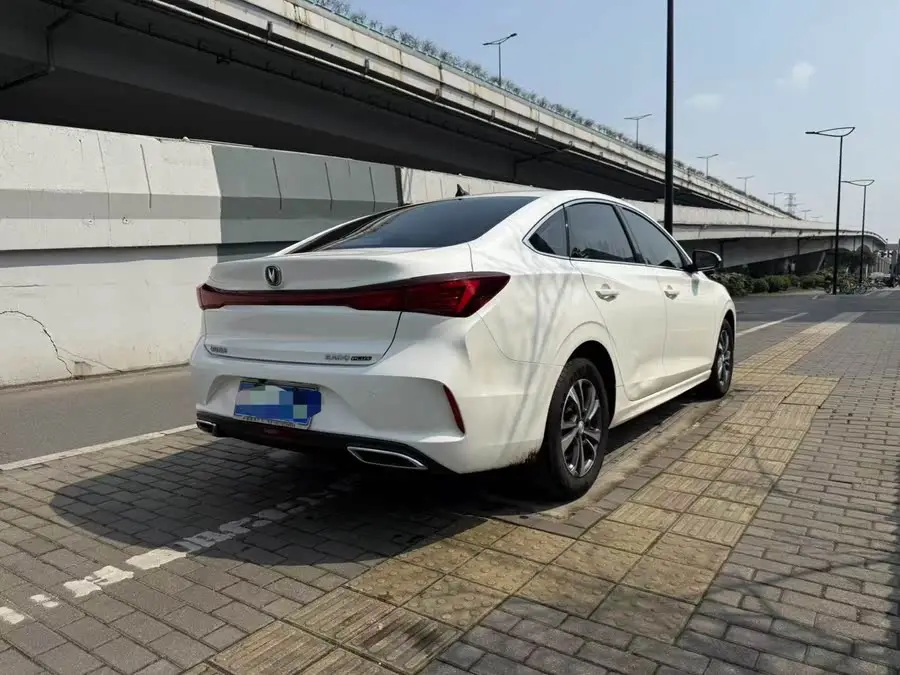 2023 ييدونغ إصدار تشانغشيانغ PLUS بلو وايل NE 1.4T GDI DCT الإصدار المميز