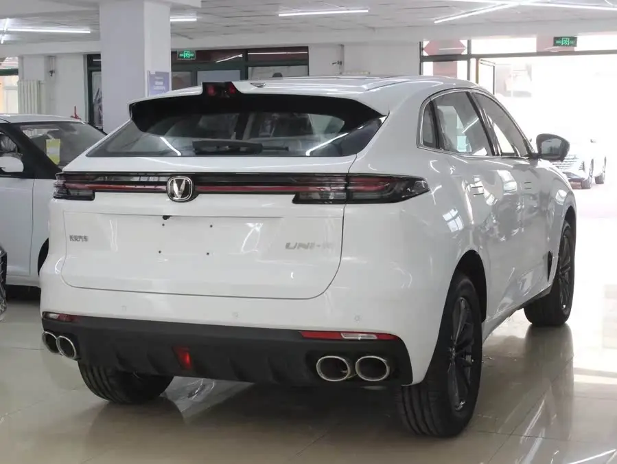 Changan UNI-K 2024 2.0T Two-Wheel Drive Elegant Version