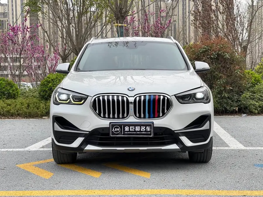 BMW X1 2022 sDrive20Li Luxury