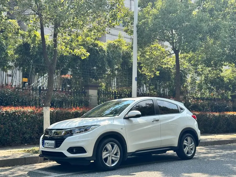 2020 هوندا HR-V 1.5L CVT النخبة